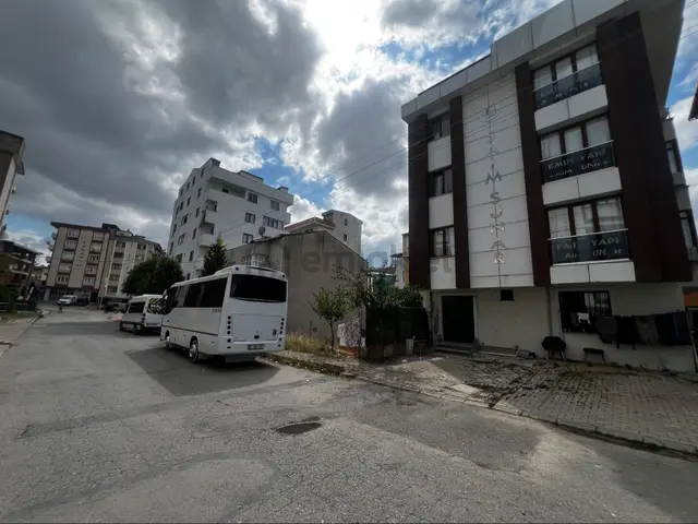 Çayırova Akse Mh Ragıp Demirkol Cd Satılık 5+1 Üst Dubleks 1