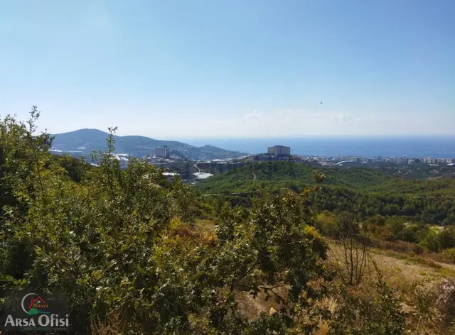 Alanya Mahmutlarda Satılık Deniz Manzaralı İmarlı Arsalar 1