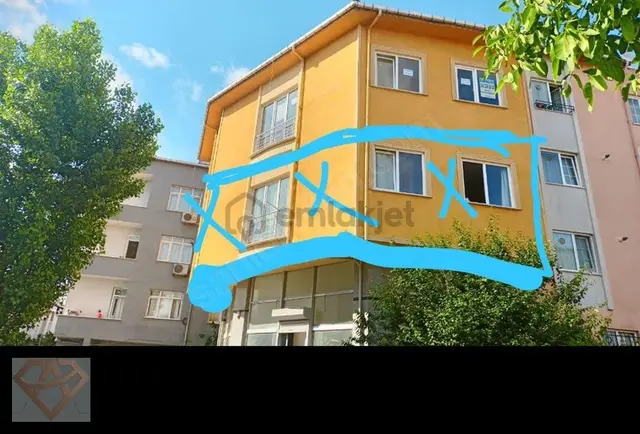 Huzur Mah De 1+1 ,80,m2 Ayrı Mutfaklı ,huzur Metroya 100m 1