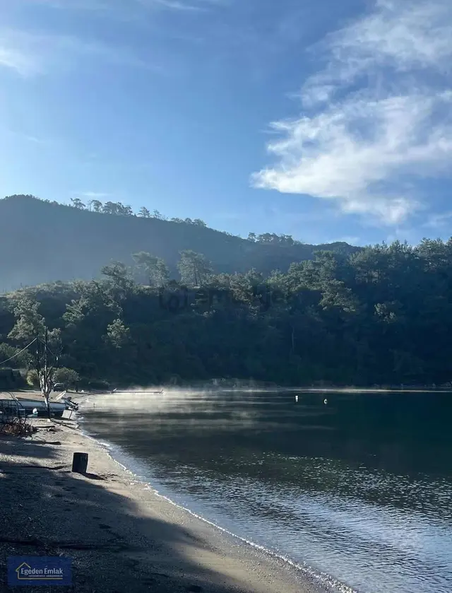 Marmaris Hisarönü'nde Denize Sıfır, Bahçeli Tam Müstakil 1