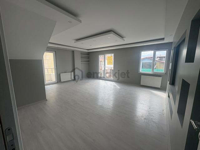 Kartepe Fsm Mah 4+1 Catı Dublexsı Satılık