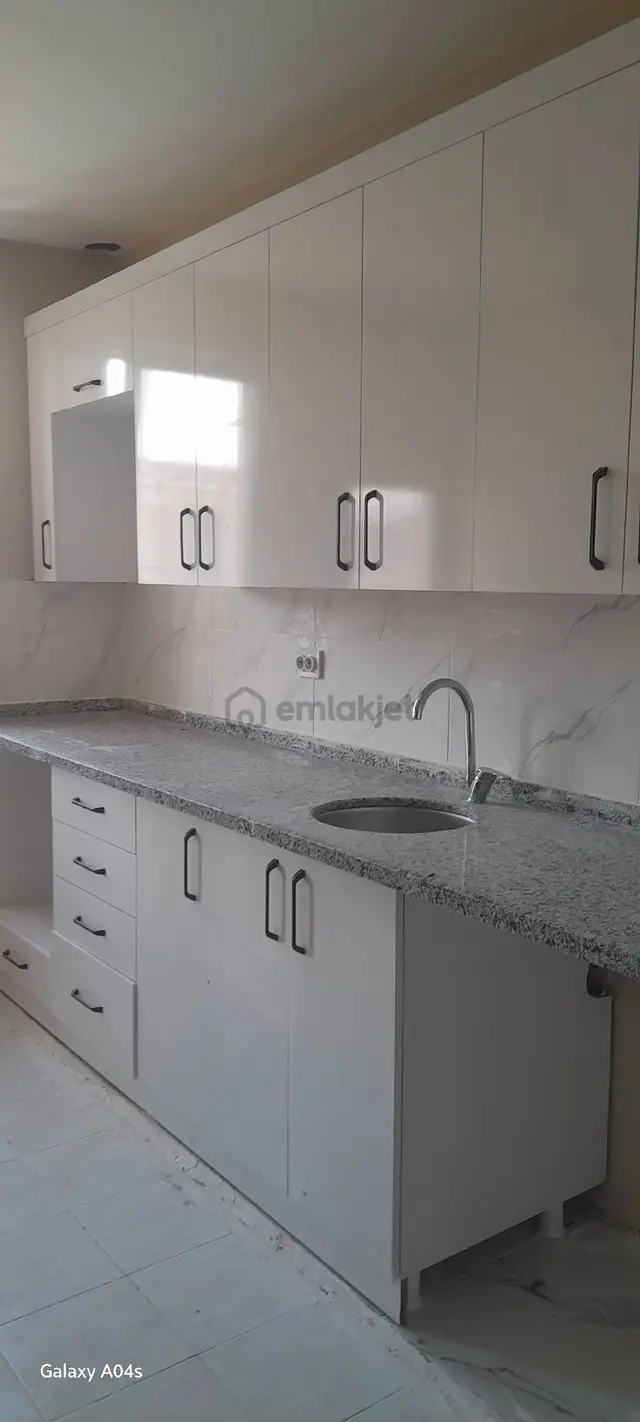 Yüreğir Ulubatlı Hasan'da 3+1 Müstakil Kiralık 1