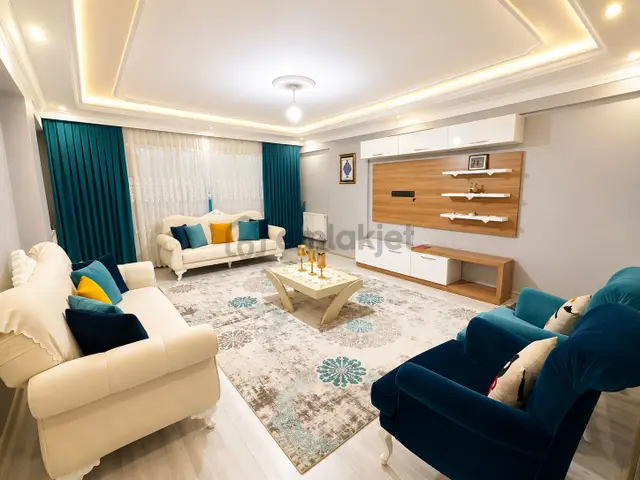 Gaziler Vehbi Koç'un Orada Satılık 3+1 Full Yapılı Daire 1
