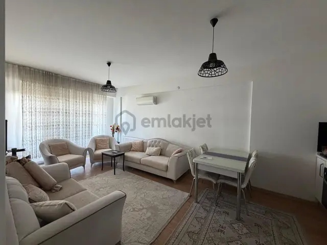 Remax Arma’dan Havuzlu Sitede Kiralık Full Eşyalı 1+1 Daire 1