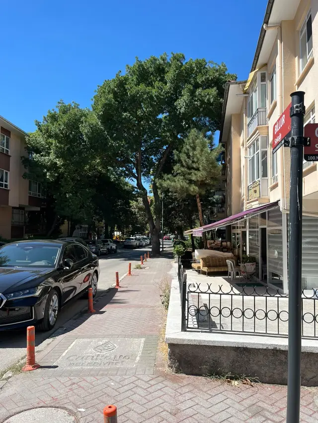 G.o.p. Reşit Galip Cadde Sinde 3+1 Ara Katta Satılık Daire 1