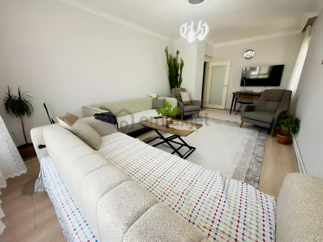Merkezde Yapılı Ön Cephe Satılık 2+1 1