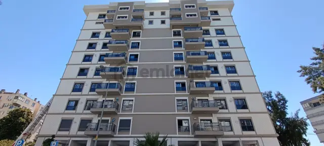 İzmir Bayraklı Manavkuyu Mah.lüx Kiralık 1+1 Daireler 1