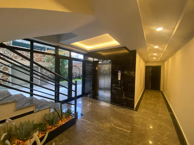 Alanya Oba'da Site İçerisinde Satılık 3+2 Dubleks Daire