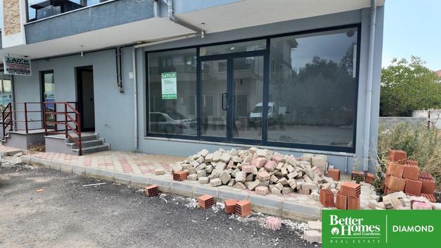 Muğla Bayır'da Stratejik Konumda Satılık "dükkan Ve Depo"