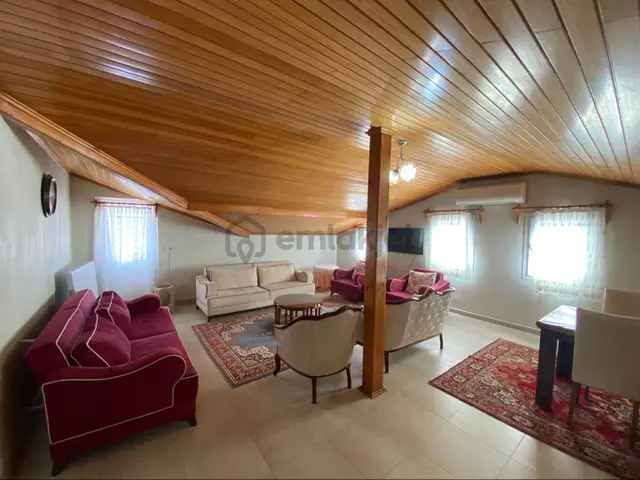 Menteşeoğlu Mahallesinde Eşyalı Kiralık 3+1 Daire 1