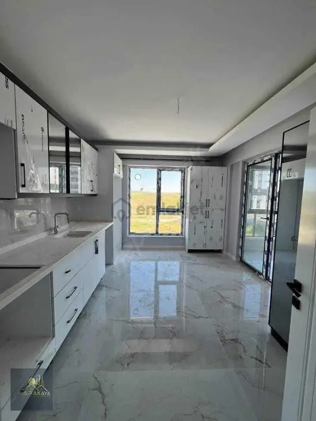 Karakaya'dan Şentepe Sol'da Ara Kat Full Yapılı Daire