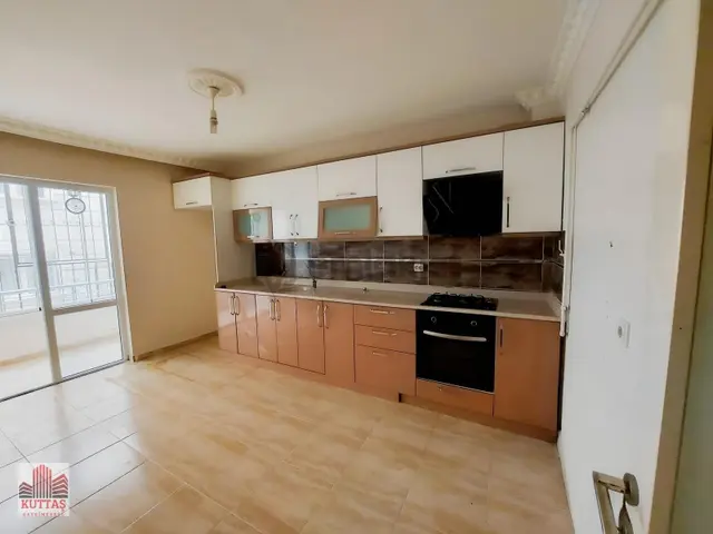 Kuttaş 'tan 3+1, 120 M2 Boş Taşınmaya Hazır, Merkezi Konumda