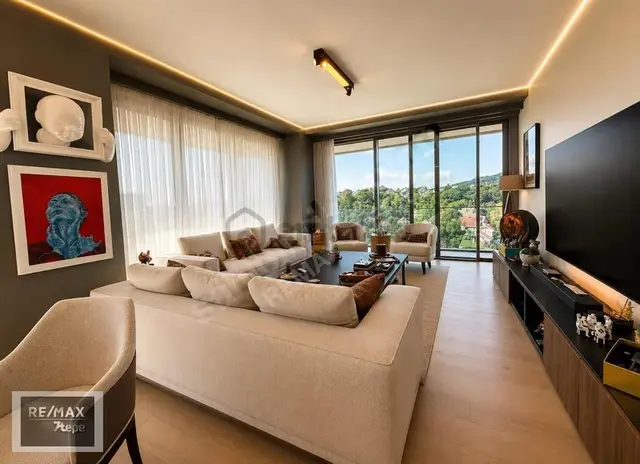 Acarverde'de Manzaralı, Özel Dekorasyonlu,eşyalı 2+1 Kiralık 1