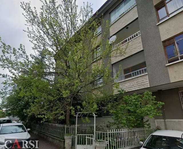 Merkezi Konumda Y.giriş 2+1 Genç Bina Yapılı