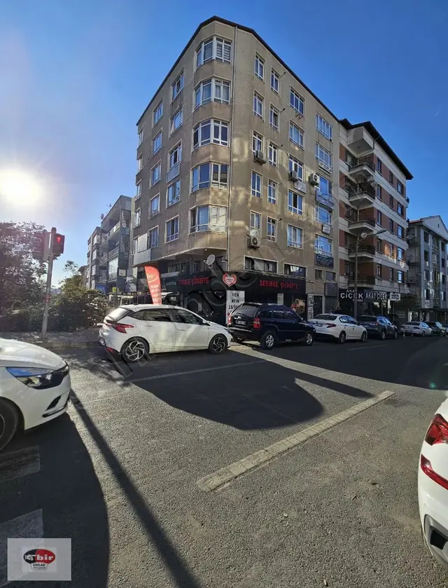 Kocatepe Yakını Manzaralı 2+1 Satılık