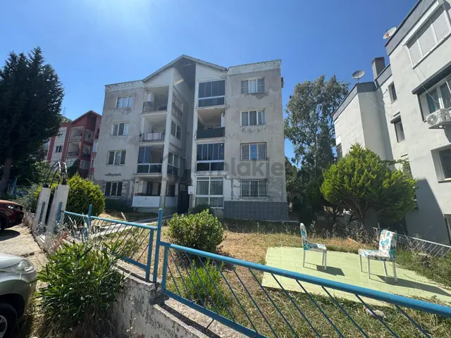Gaziemir Zafer Mahallesi Satılık 3+1 Daire 1