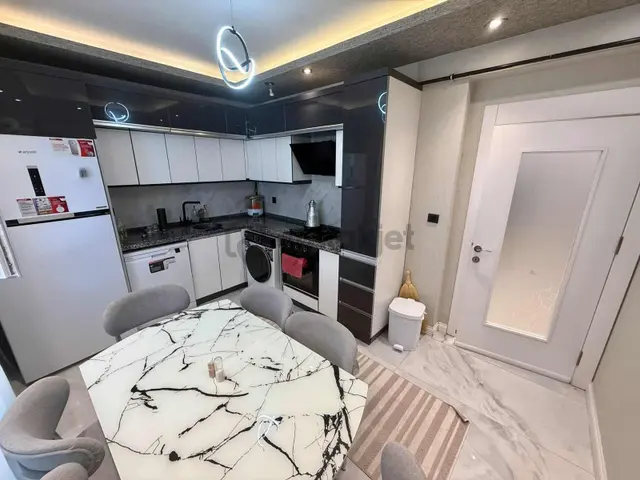 Ataparkda Cadde Dibi Full Yapılı Yeni Bina Giriş Kat Fırsatı!!
