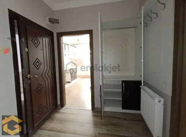 Çiçekli Mah. Gülgün Sokakta Yapılı Satılık 3+1 Daire
