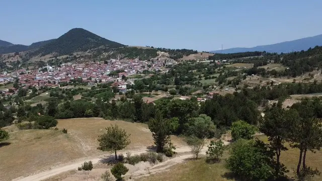 Bursa Orhaneli Göynükbelen'de Köye Yakın Arazi 1