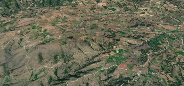 Kula Konurca'da Satılık Bedavadan Biraz Pahalı 9622 M2 Arazi