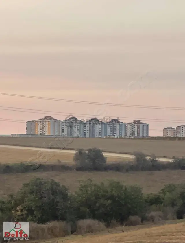 Veliköyde Satlık Tek Tapu Tara 10500m2 1