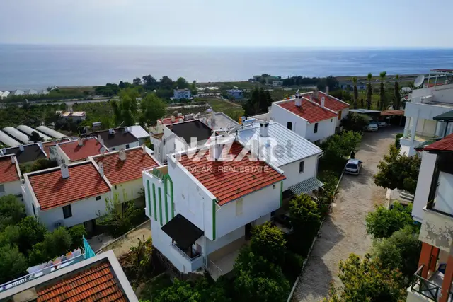Alanya Keşefli’de Denize Yakın Kiralık 3+1 Eşyalı Müstakil Villa 1