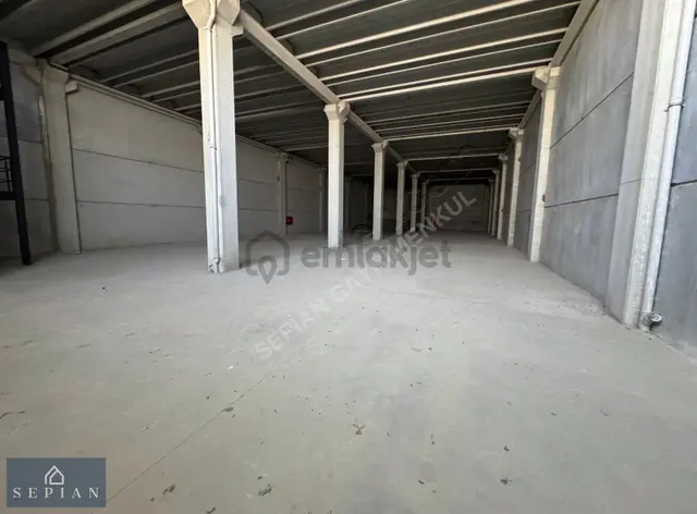 Bozburunda Kiralık 1125m² Sanayi Holü, 110kw Enerji, Site İçinde