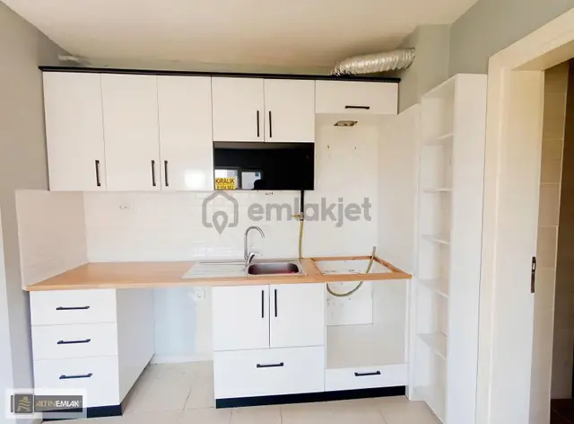 Tekirdağ-süleymanpaşa Karadeniz Toki'de 1+1 Kiralık Daire
