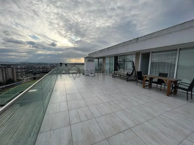 Viaport Houses & Suites Şerefiye Teraslı 5+1 Dubleks Satılık