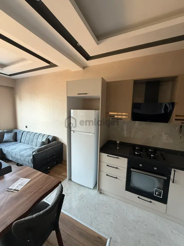 Barış Emlaktan Karşıyaka Jandarma Yanı Kiralık 1+1 Eşyalı Ve Eşyasız Daireler 1