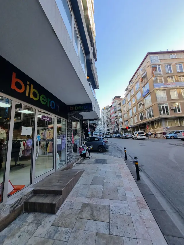 Sunrise Gayrimenkul Den Çaybaşı Caddesınde Kiralık Arakat Daire 1