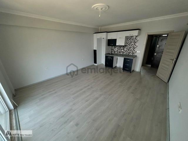 Erdek Tatlısuda 45 M2 Deniz Manzaralı Balkonlu 1+1 Satılık Daire 1