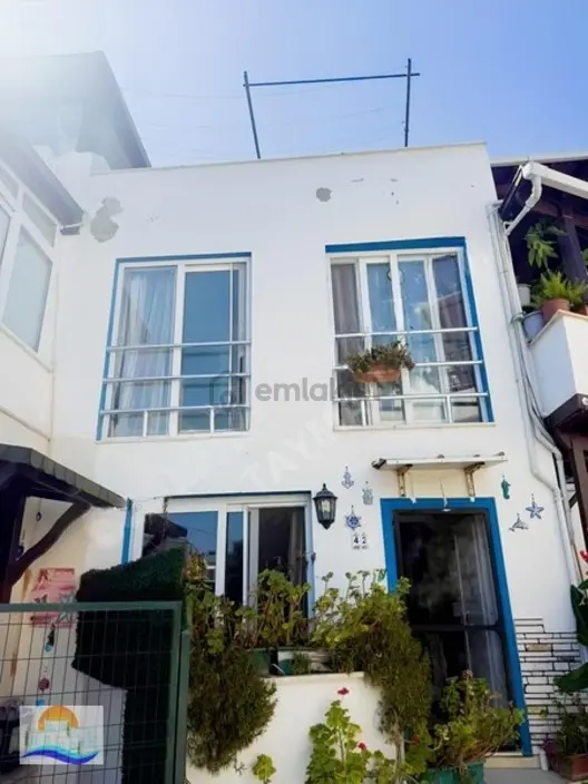 Turgutreis Merkezde 12 Ay Yaşam İçin 3+1 Tripleks Villa 1