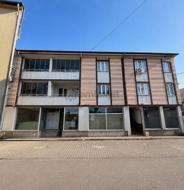 Roma' Dan Ertuğrulgazi Mahallesi' Nde Kiralık Daire