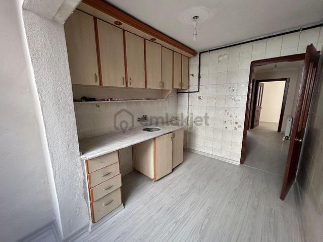 🏕manisa Yunusemre Cumhuriyet Mah.❗️medikana Hast.yakın Giriş Kat Doğalgazlı Kiralık 2+1 Daire 1