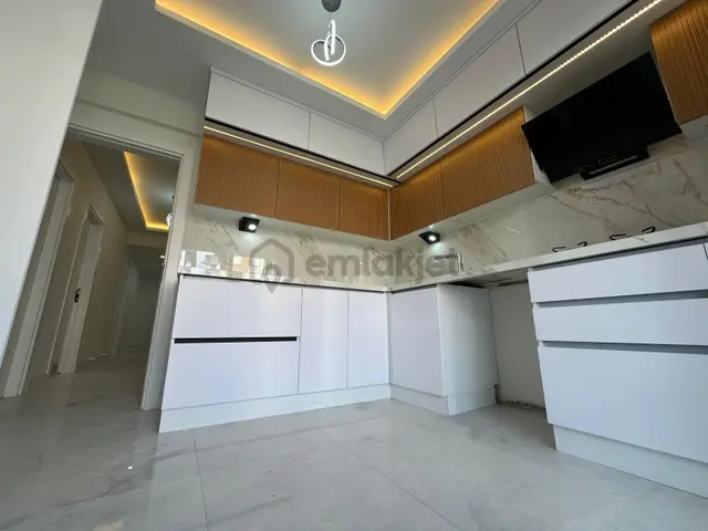 Cantan Emlaktan Altınkumda Şık Ve Modern 3+1 Ebeveyn Banyolu 1.kat Fırsat