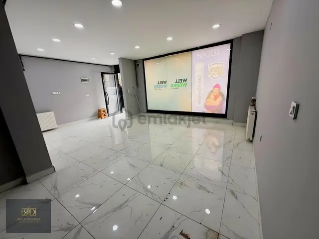 Rd'den Kazandıran Lokasyon Cadde Üstü Düz Giriş Kiralık Dükkan 1