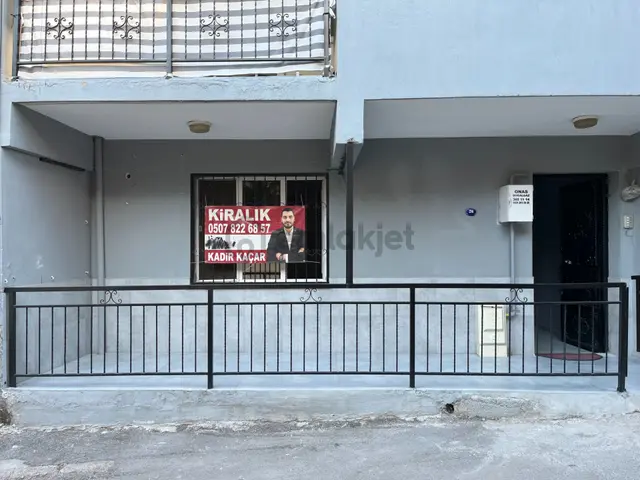 Gümüşpala Merkez'de Doğalgazlı Okul Ve Park Yakını 2+1 Kiralık 1