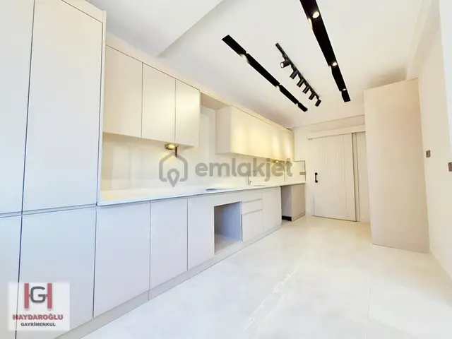 Gaziantep Şahinbey Karataş Bülbülzade Ara Kat Satılık 2.5+1daire