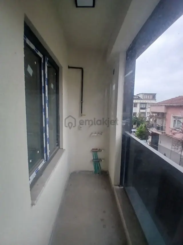 Merkez18den Yatırımlık Esatpaşa Merkezde 1+1=55m2 Daire 1