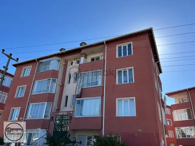 Demirland'dan Kiralık Sporkent'te 3+1 Geniş Daire 1