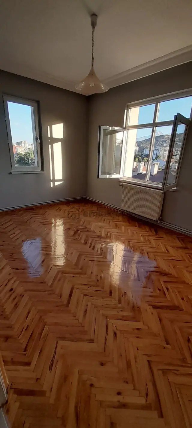 3 Cepeli Asansörlü 1