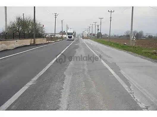 Kiralik Tarla İş Yeri İçin Uygun