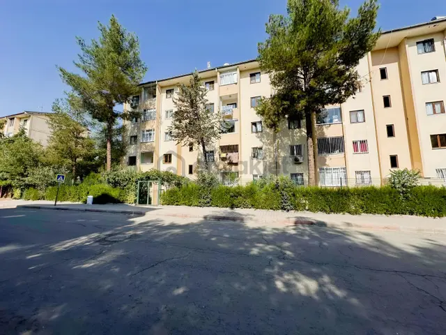 Seyrantepe Tokide Kiralık 3+1 Daire