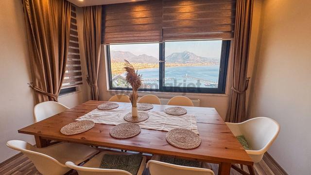 Alanya Kale’de Deniz Manzaralı Eşyalı 3+1 Satılık Daire 1