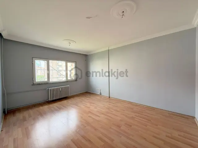Mertcan'dan Şeyhli Mah. Hilal Konutları Sitesi İçinde 2+1 Daire
