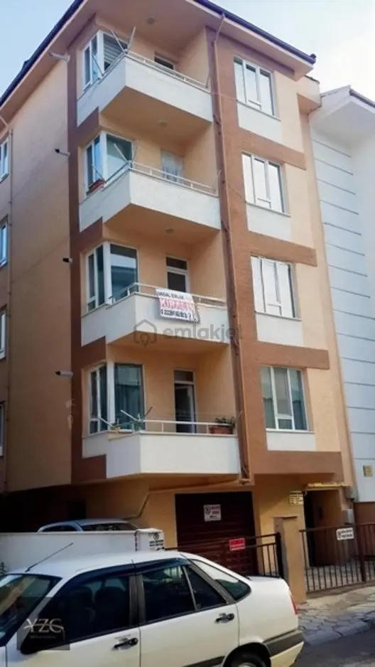Yzg'den Şirintepenin Merkezinde Arakat 3 Cephe 120m 3+1 1