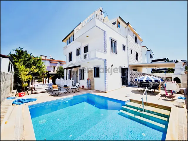 İngilizden Didim Yeşilkentte Denize 250 Mt | Havuzlu Müstakil