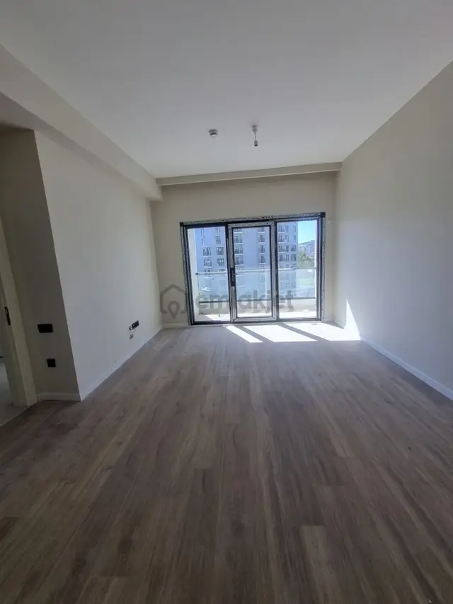 Oryaştan Kartal Orhantepe Flora Delux De Satılık 2+1 Arakat 1
