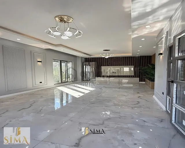 Büyükçekmece Mimaroba'da Bahçeli Müstakil 3+1 Satılık Villa 1